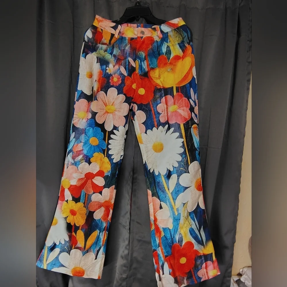 Colorful Floral Pants - Picture 5 of 12